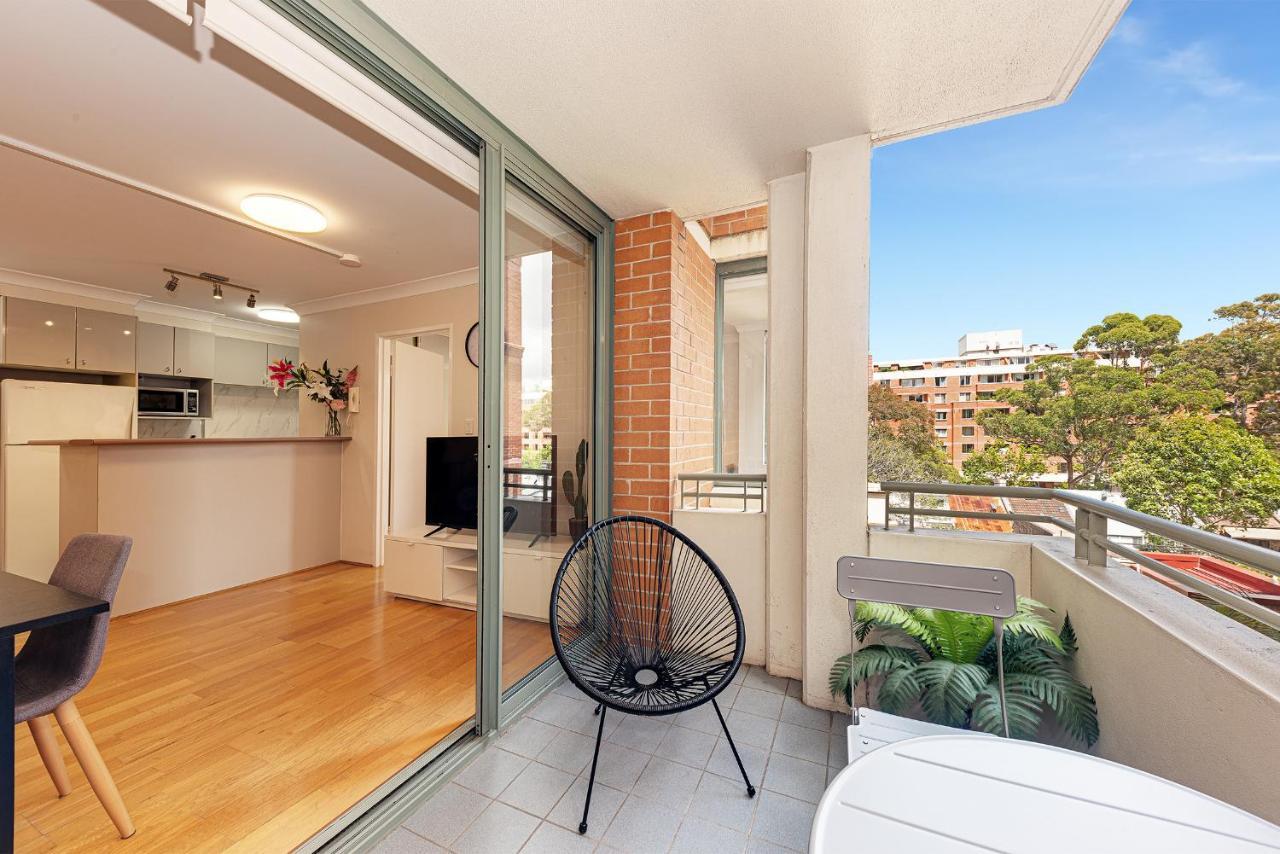 Spacious & Cosy 2 Bedroom Apartment In Darling Harbour Сидней Экстерьер фото